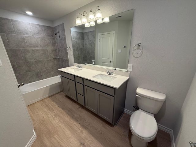 6105 Eldora Dr, College Station, TX 77845