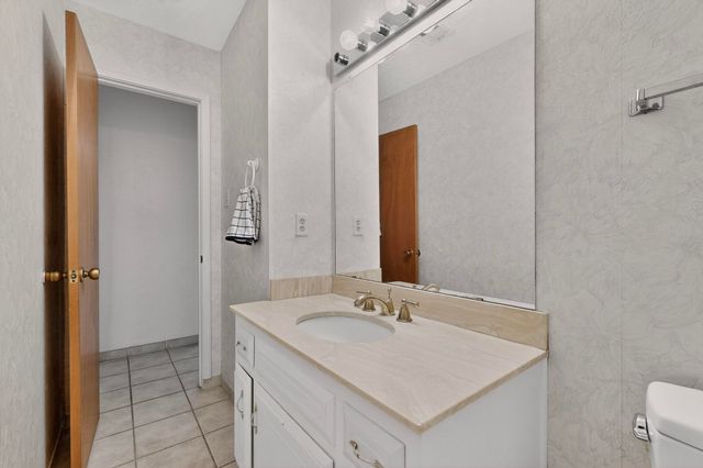 4909 Phyllis Street NE, Albuquerque, NM 87109