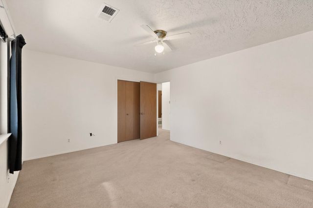 4909 Phyllis Street NE, Albuquerque, NM 87109