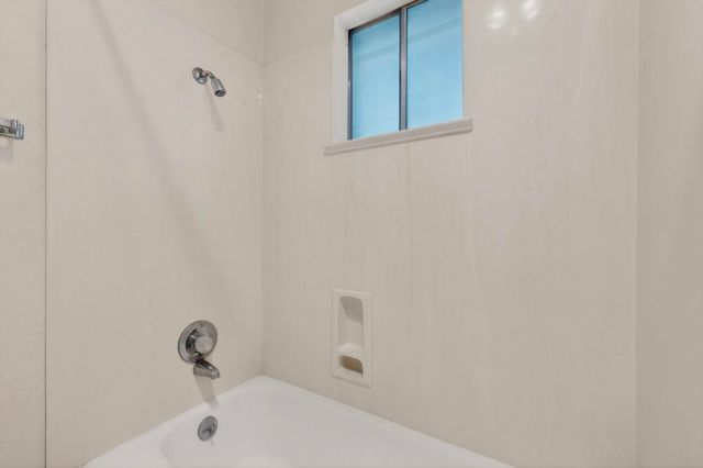 4909 Phyllis Street NE, Albuquerque, NM 87109