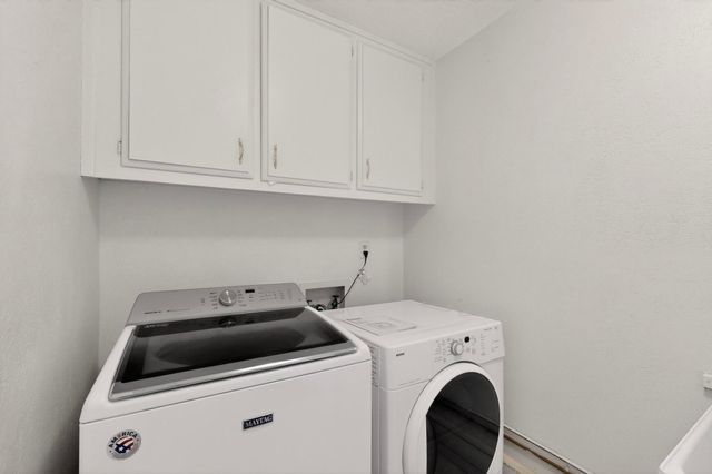 4909 Phyllis Street NE, Albuquerque, NM 87109