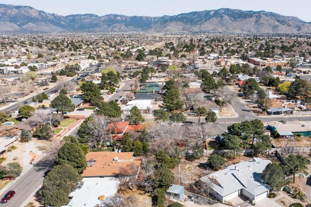 4909 Phyllis Street NE, Albuquerque, NM 87109