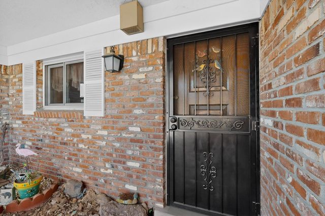 4909 Phyllis Street NE, Albuquerque, NM 87109