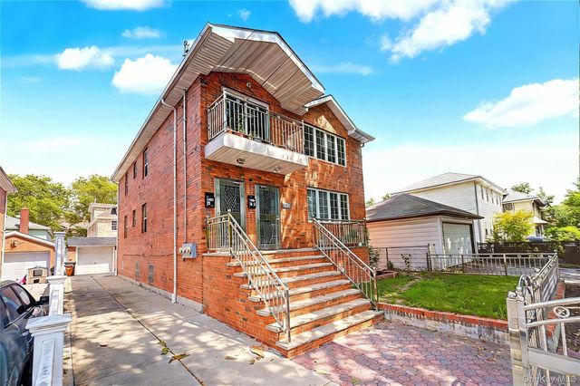 158-39 77th Road, Fresh Meadows, NY 11366