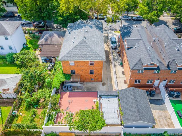 158-39 77th Road, Fresh Meadows, NY 11366