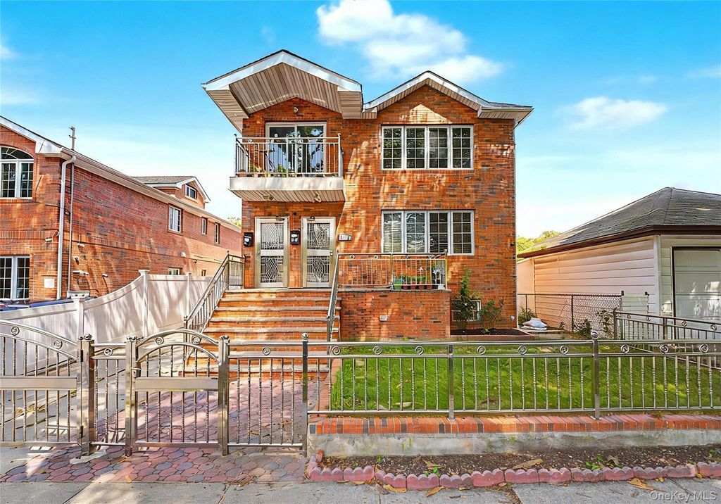 158-39 77th Road, Fresh Meadows, NY 11366 — exterior