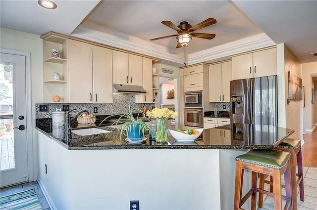 304 Shadowlake Dr, Chesapeake, VA 23320