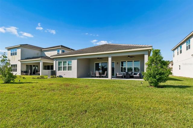 3084 ACACIA BAY AVENUE, Wesley Chapel, FL 33543