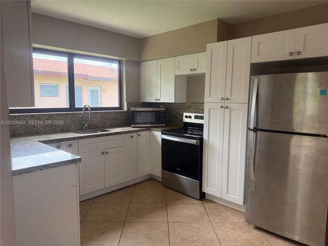 98 NE 71st Street 3, Miami, FL 33138