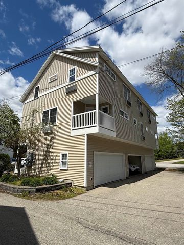 5 Spring St Apt B C, Newmarket, NH 03857