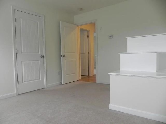 5 Spring St Apt B C, Newmarket, NH 03857