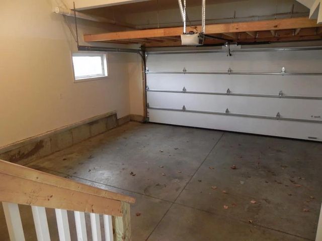 5 Spring St Apt B C, Newmarket, NH 03857