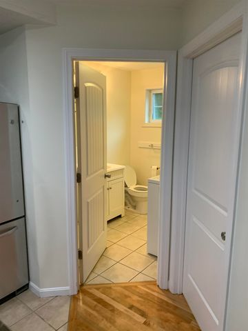 5 Spring St Apt B C, Newmarket, NH 03857
