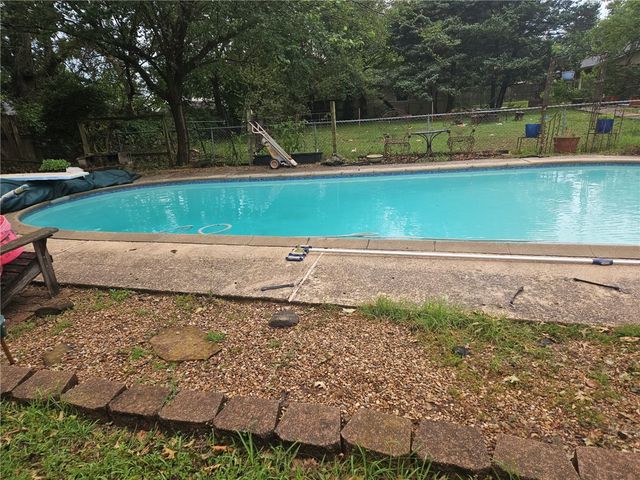 2503 Toni, Springdale, AR 72762