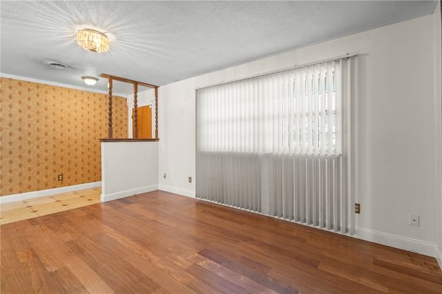 2503 Toni, Springdale, AR 72762