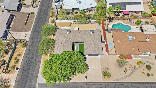 9402 N 18TH Street N, Phoenix, AZ 85020