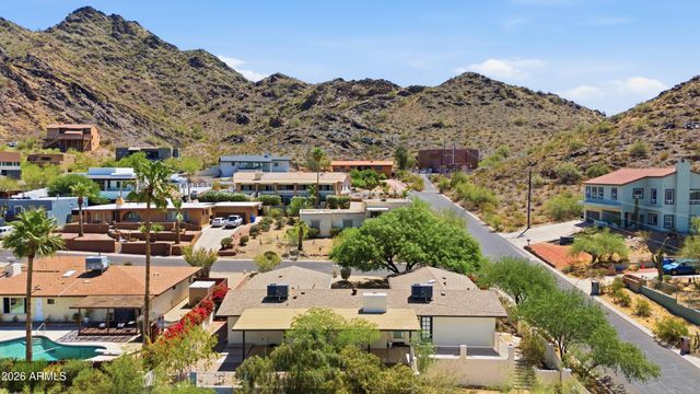 9402 N 18TH Street N, Phoenix, AZ 85020