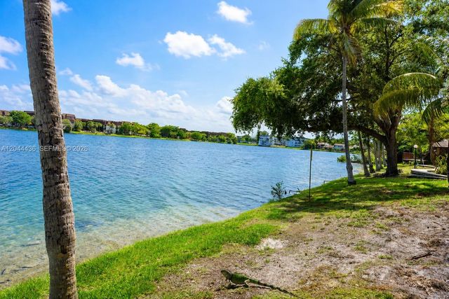 770 NE 199th St 107F, Miami, FL 33179