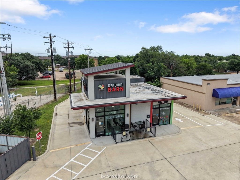 2609 East 29th Street, Bryan, TX 77802 — exterior