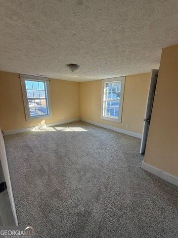 709 College Street, Calhoun, GA 30701