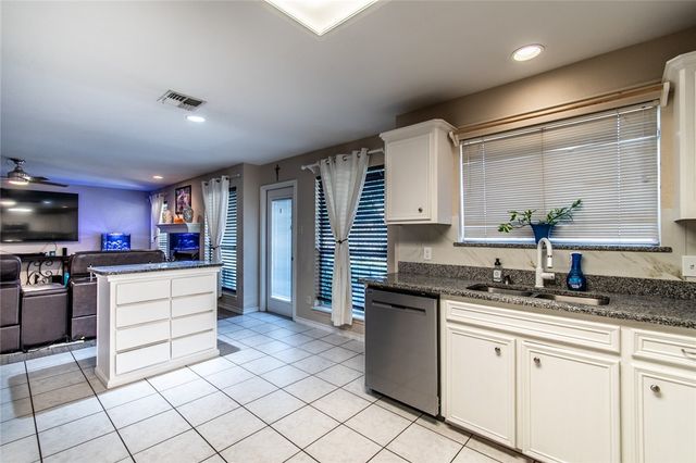 6301 Megan, Corpus Christi, TX 78414