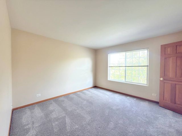 3192 KETCH Court 3192, Aurora, IL 60503