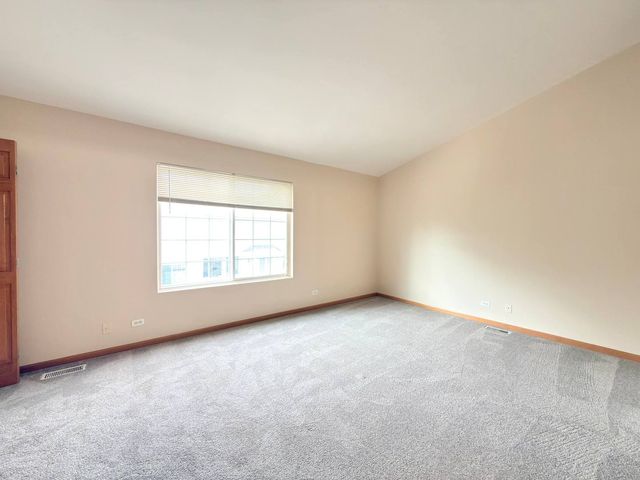 3192 KETCH Court 3192, Aurora, IL 60503