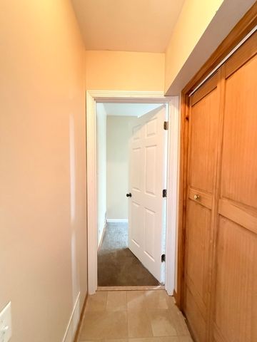3192 KETCH Court 3192, Aurora, IL 60503