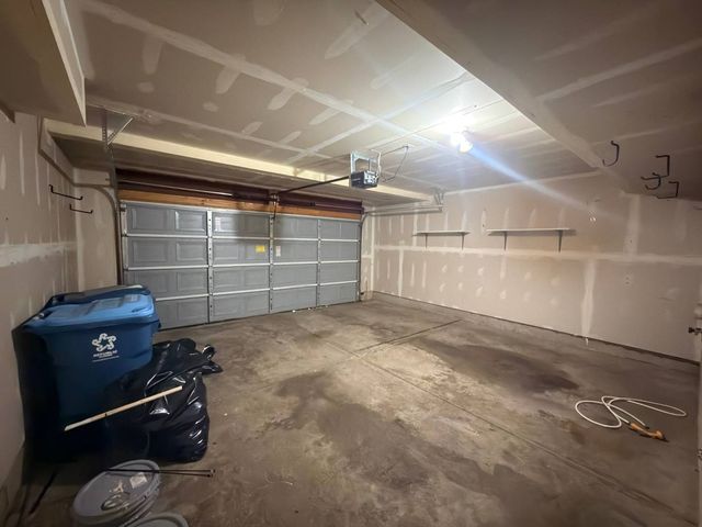 3192 KETCH Court 3192, Aurora, IL 60503