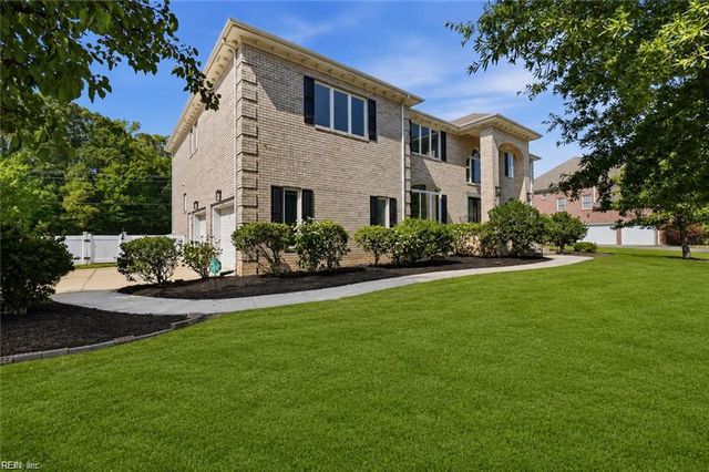 801 Dasa Leo CT, Virginia Beach, VA 23456