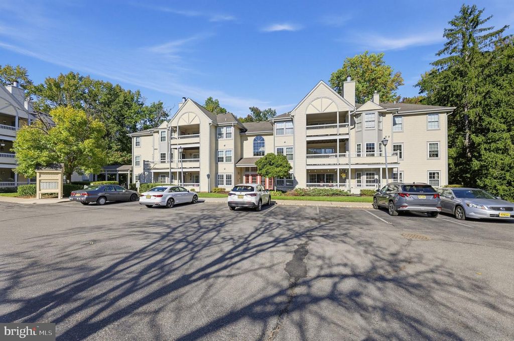 114 CASCADE CT #2, WEST WINDSOR, NJ 08540 — photo 3