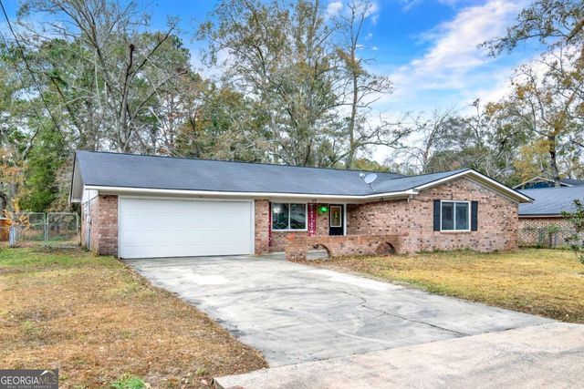 611 Maxwell Street, Hinesville, GA 31313