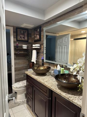 1113 Lake Terrace, Boynton Beach, FL 33426
