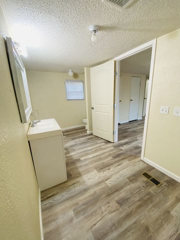 125 Finch St, Medina, TX 78055