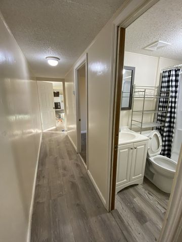 125 Finch St, Medina, TX 78055