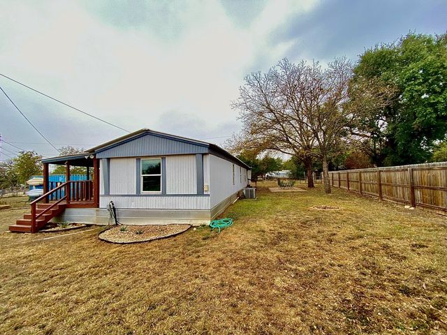 125 Finch St, Medina, TX 78055