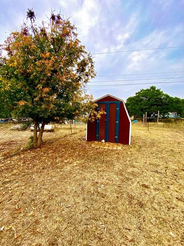 125 Finch St, Medina, TX 78055