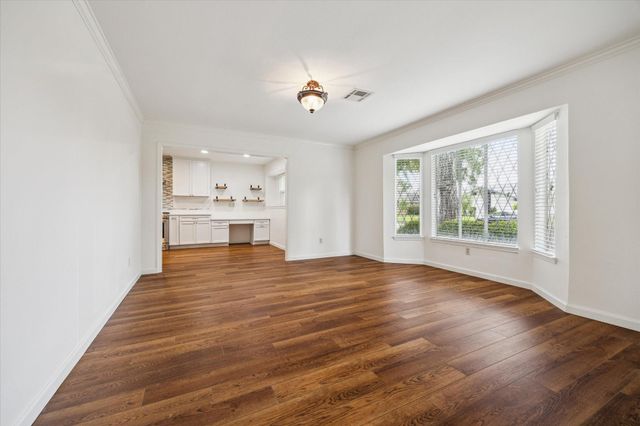 5707 Darnell Street, Houston, TX 77096