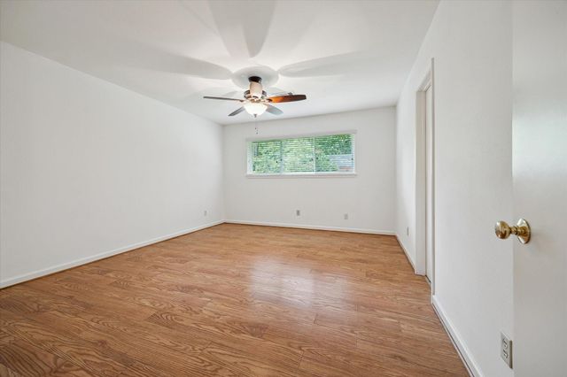 5707 Darnell Street, Houston, TX 77096