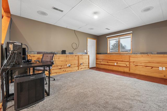 5860 Rolling Ridge Road, Saint Cloud, MN 56303