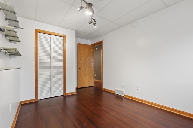 5860 Rolling Ridge Road, Saint Cloud, MN 56303