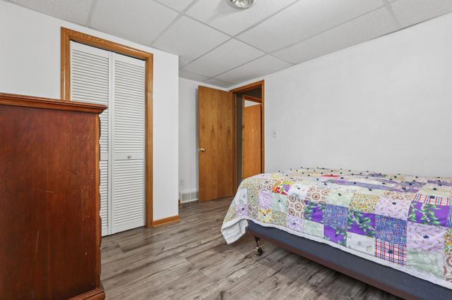 5860 Rolling Ridge Road, Saint Cloud, MN 56303