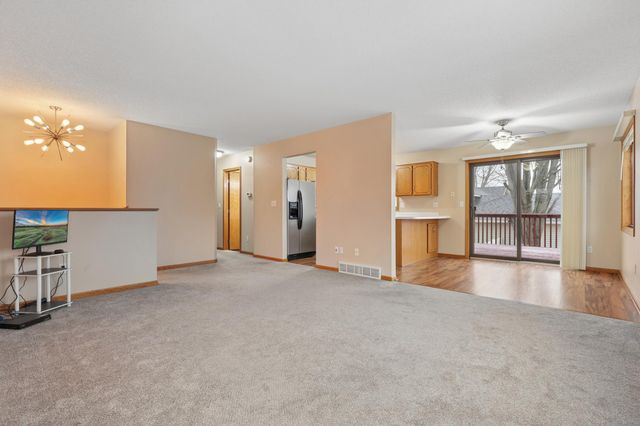 5860 Rolling Ridge Road, Saint Cloud, MN 56303