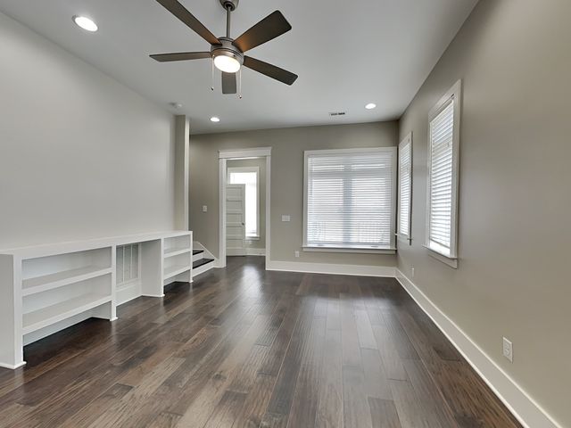 6817 Charlotte Pike Apt 1, Nashville, TN 37209