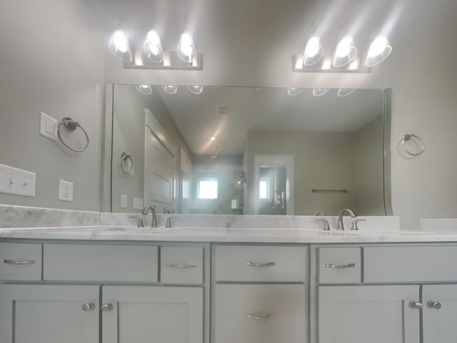 6817 Charlotte Pike Apt 1, Nashville, TN 37209