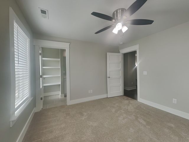 6817 Charlotte Pike Apt 1, Nashville, TN 37209