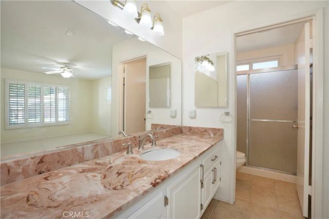 26807 Circle Of The Oaks, Newhall, CA 91321