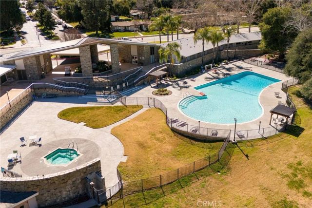 26807 Circle Of The Oaks, Newhall, CA 91321