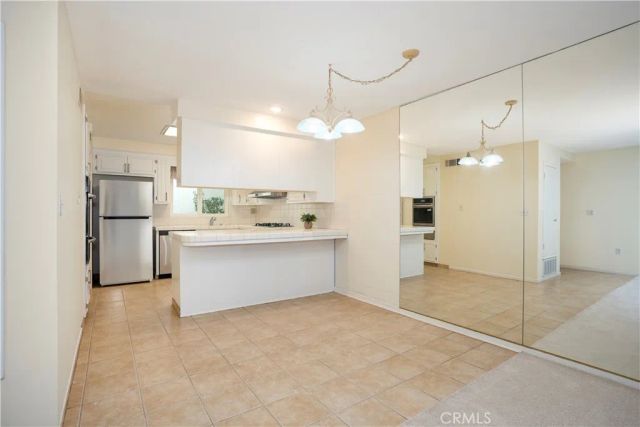 26807 Circle Of The Oaks, Newhall, CA 91321