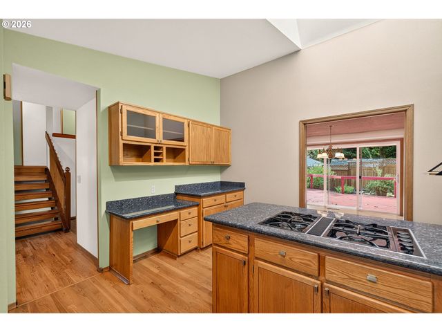 1435 Sw 178TH Ave, Beaverton, OR 97003